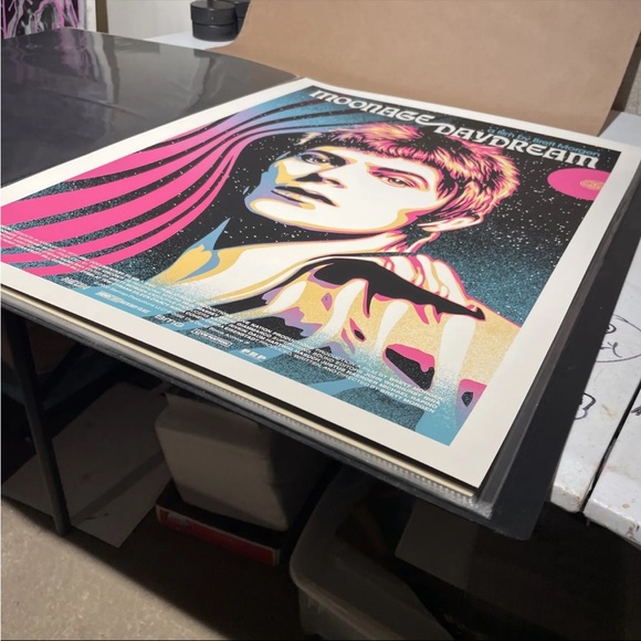 David Bowie Poster Obey Moonage Daydream 18x24” Screen Print Shepard Fairey - Picture 9 of 9